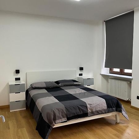 Appartamenti Dora Baltea Ivrea Exterior foto